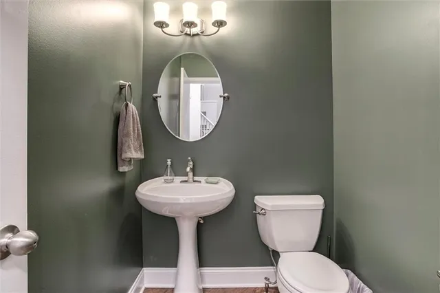 $640,000 | 2641 Greenwood Drive, Ottawa, KS 66067