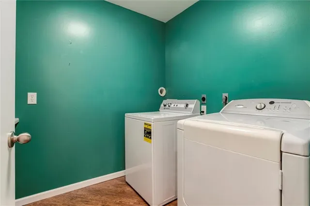 $640,000 | 2641 Greenwood Drive, Ottawa, KS 66067