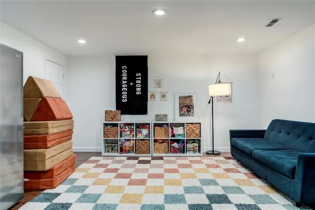 $640,000 | 2641 Greenwood Drive, Ottawa, KS 66067