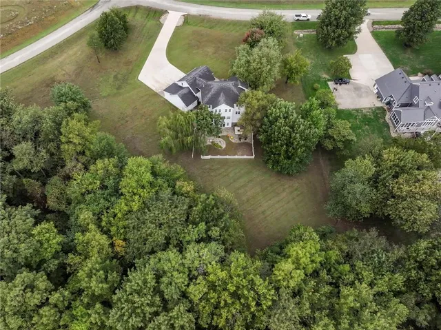 $640,000 | 2641 Greenwood Drive, Ottawa, KS 66067
