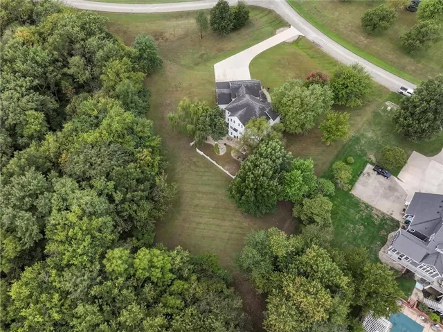 $640,000 | 2641 Greenwood Drive, Ottawa, KS 66067