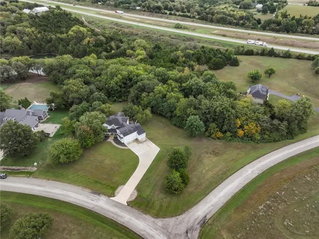 $640,000 | 2641 Greenwood Drive, Ottawa, KS 66067