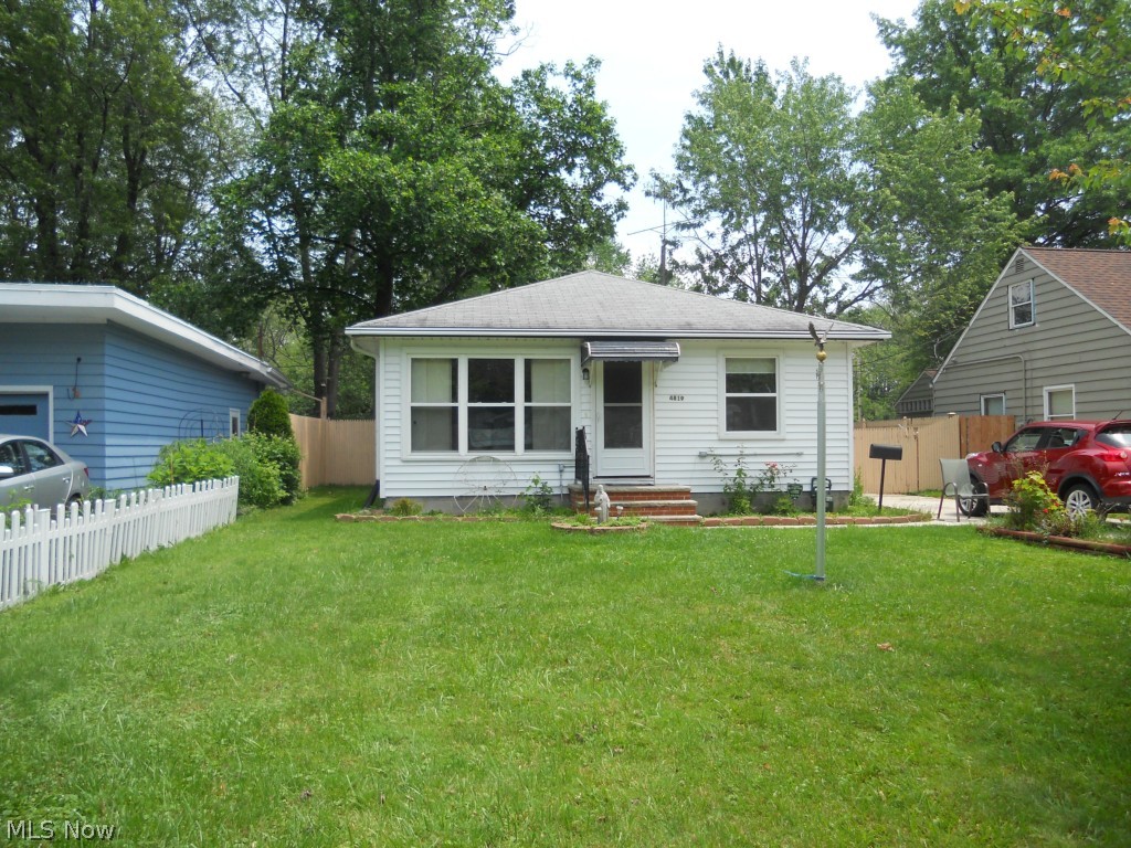 4819 Wake Robin Road Mentor, OH 44060 - Photo 2 of 7