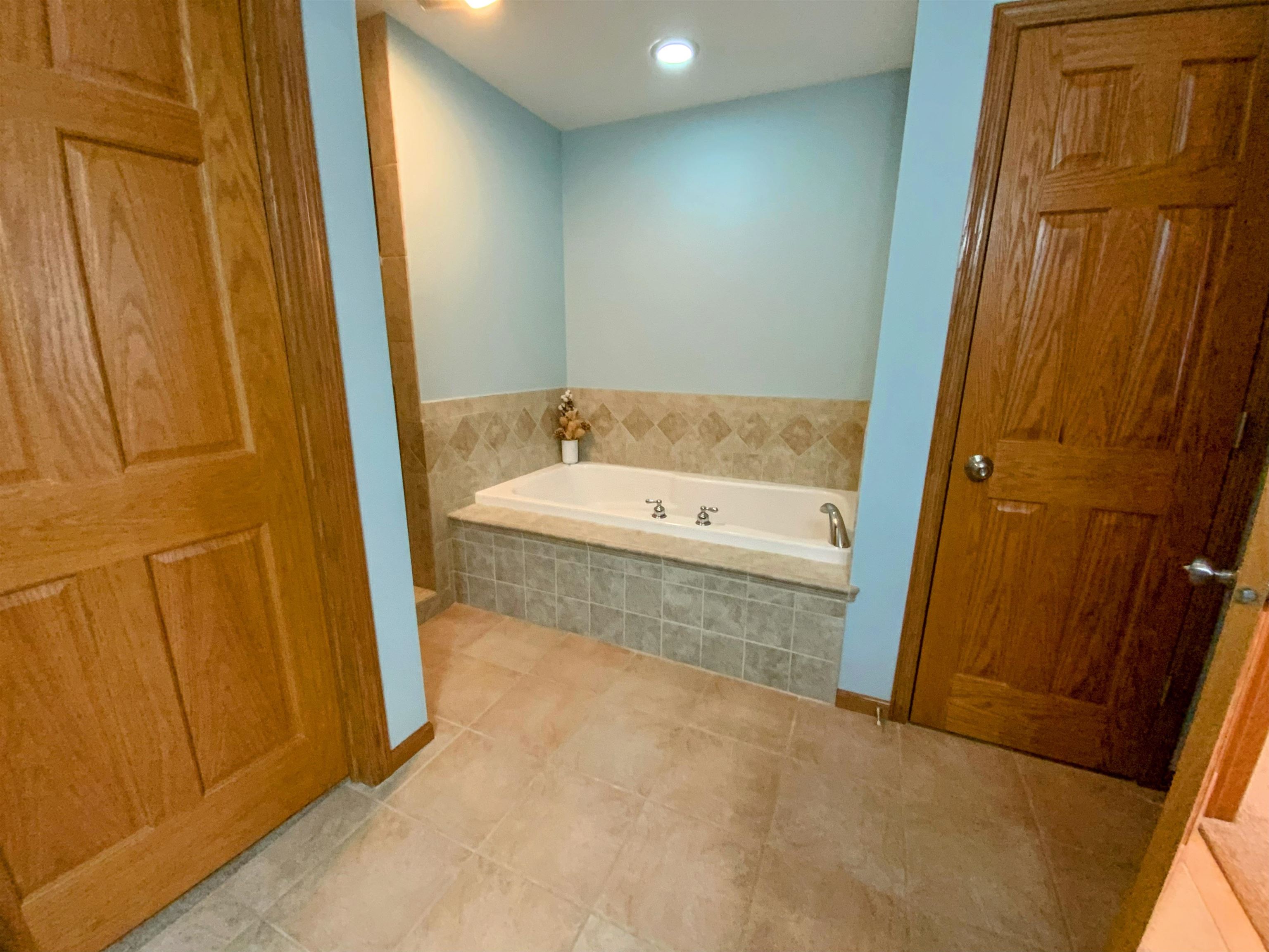 380 West Sunset Drive Milton, WI 53563 - Photo 11 of 32