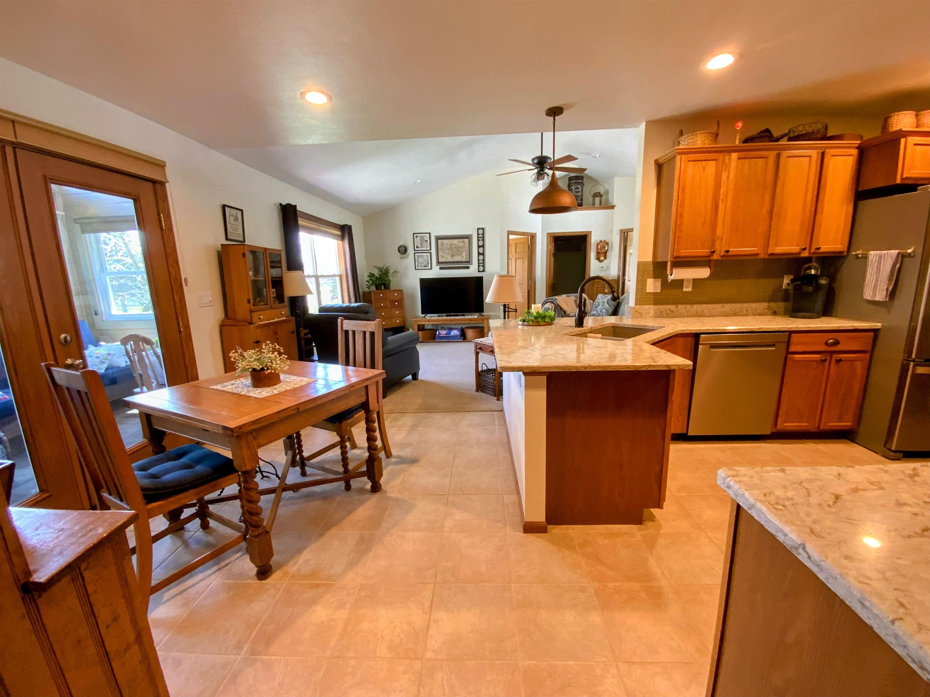 380 West Sunset Drive Milton, WI 53563 - Photo 6 of 32