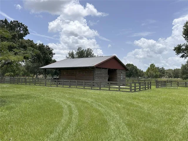 $500,000 | 18803 Dorman Road, Lithia, FL 33547