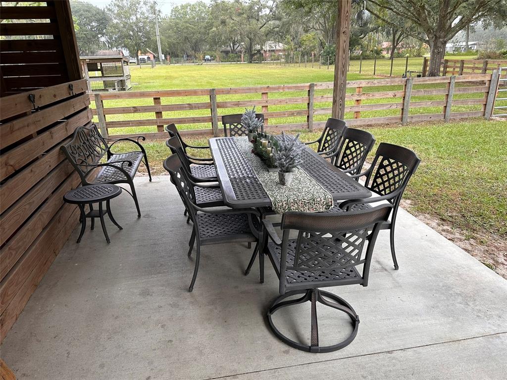 18803 Dorman Road Lithia, FL 33547 - Photo 6 of 13