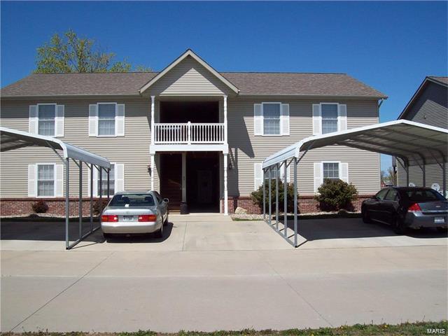 43 Colonial Manor, Unit D Highland, IL 62249 - Photo 2 of 26 Gallery Image 2