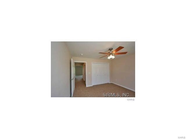 43 Colonial Manor, Unit D Highland, IL 62249 - Photo 12 of 26 Gallery Image 12