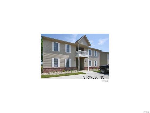 43 Colonial Manor, Unit D Highland, IL 62249 - Photo 22 of 26 Gallery Image 22