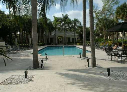 630 South Park Road Hollywood, FL 33021 - Photo 6 of 12 Photo 6