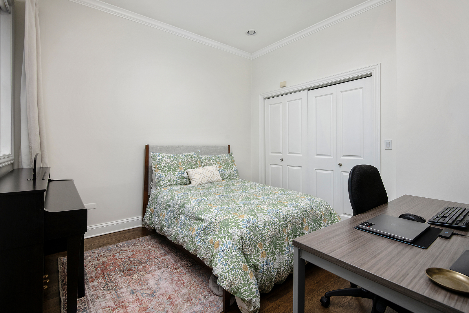 2136 West Division Street, Unit 4 Chicago, IL 60622 - Photo 11 of 16