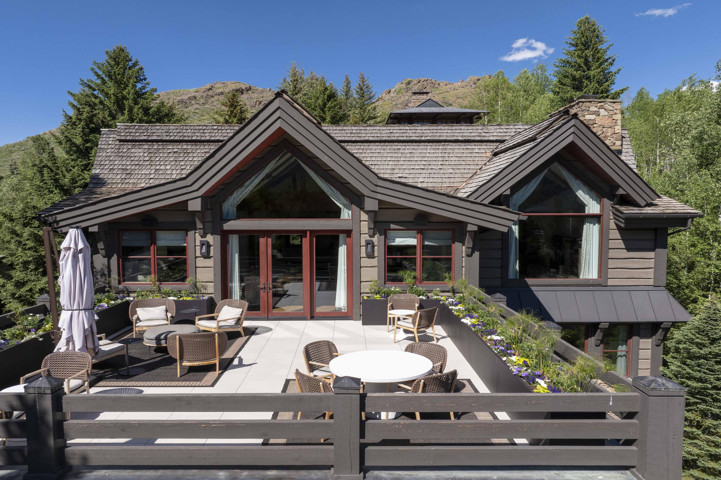 780 Alpine Lane Ketchum, ID 83340 - Photo 5 of 47 Great Room Deck