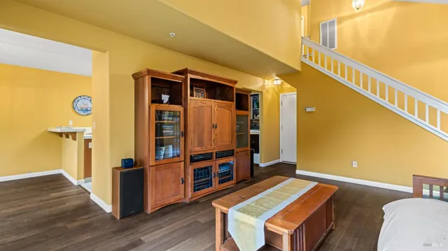 $634,000 | 813 Chardonnay Circle, Petaluma, CA 94954