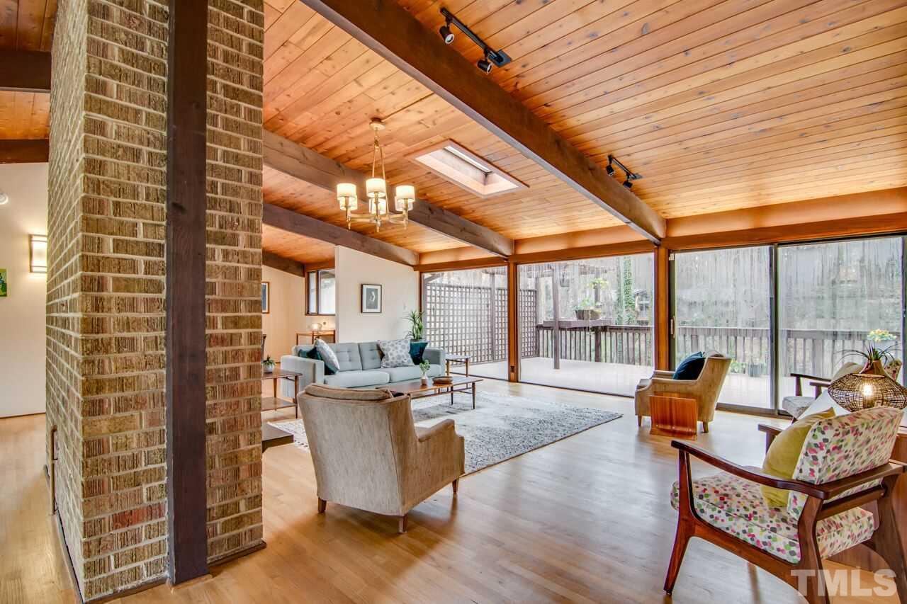 1804 Woodburn Road Durham, NC 27705 - Photo 3 of 26 Gallery Image 3