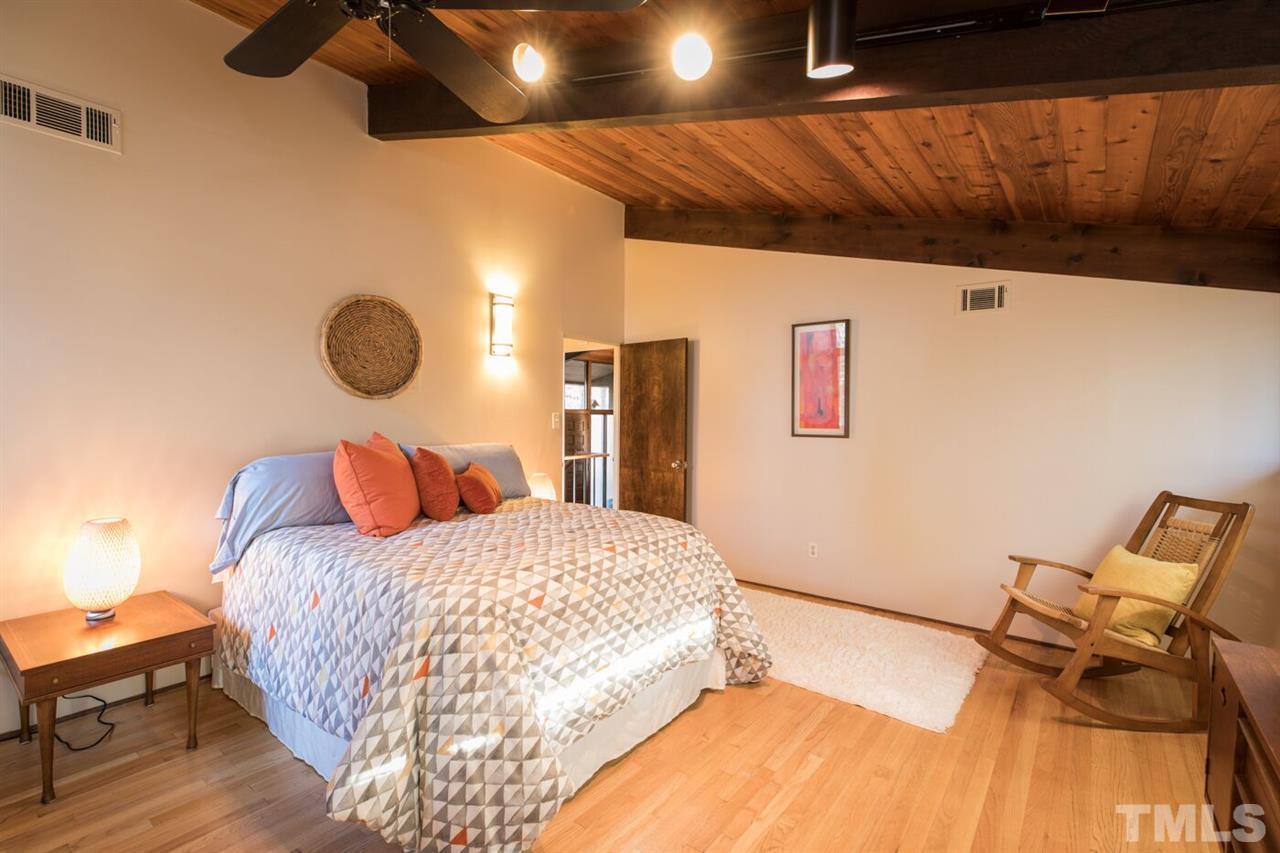 1804 Woodburn Road Durham, NC 27705 - Photo 9 of 26 Gallery Image 9