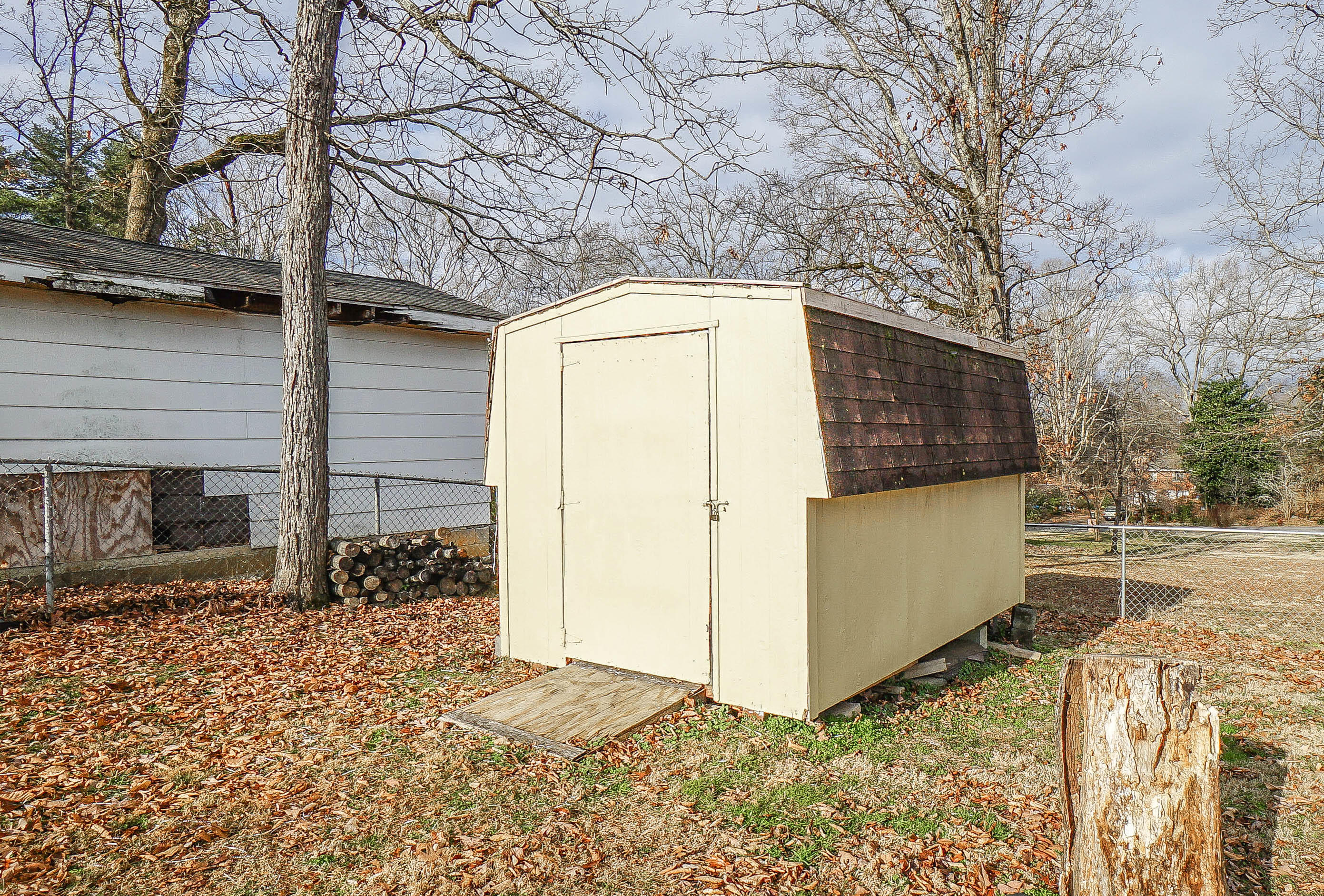 219 Merritt Road Maryville, TN 37804 - Photo 38 of 39 DSC02811