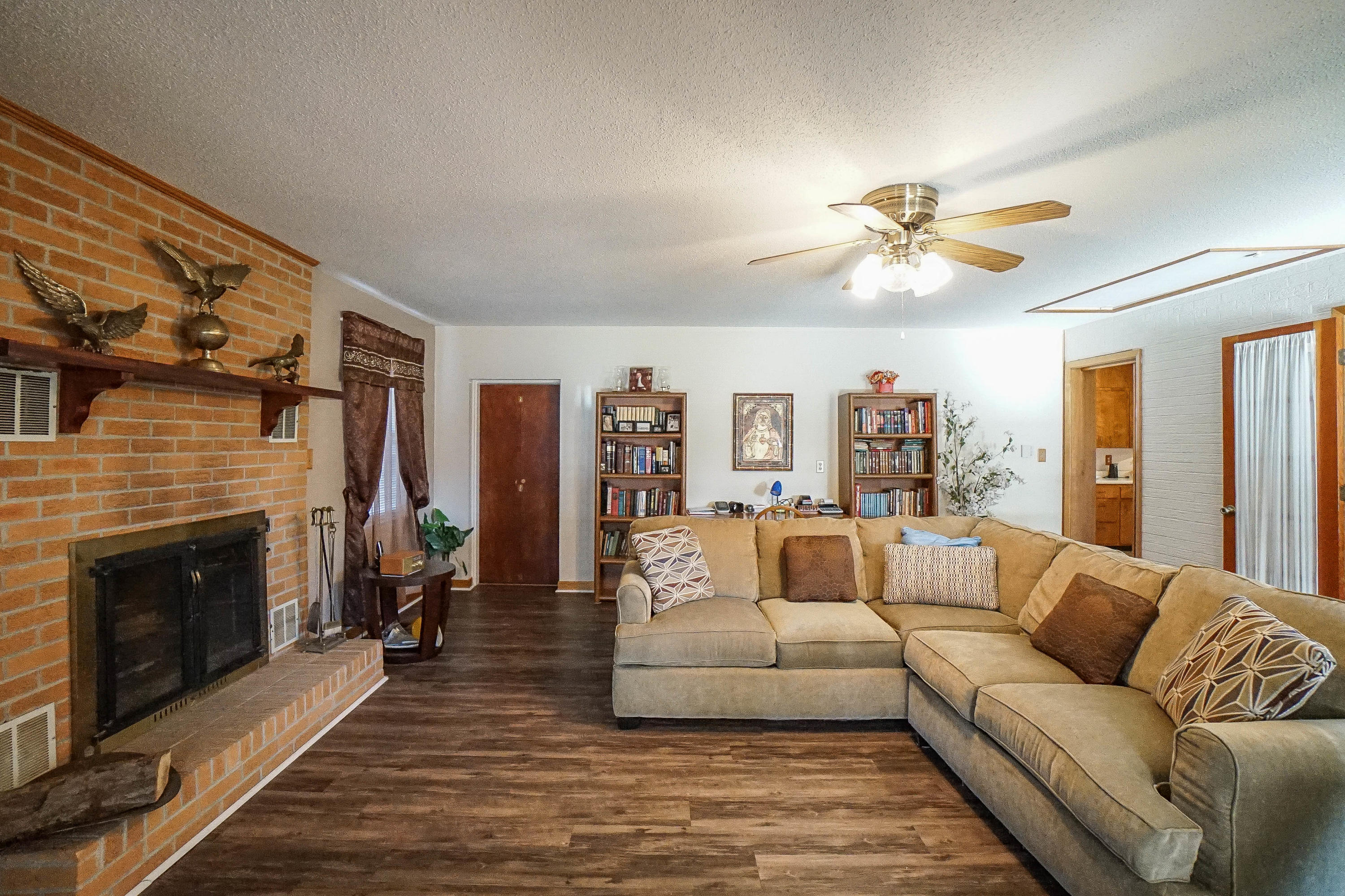 219 Merritt Road Maryville, TN 37804 - Photo 7 of 39 DSC02773