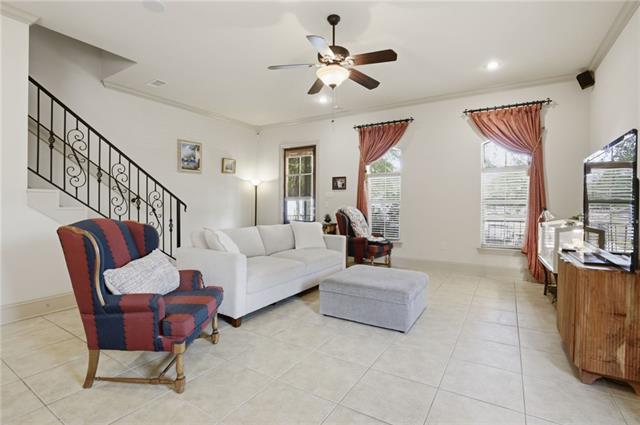 575 Wilkinson Street Mandeville, LA 70448 - Photo 4 of 17