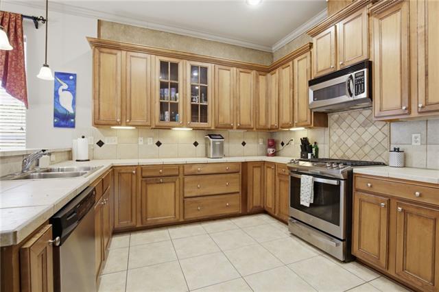 575 Wilkinson Street Mandeville, LA 70448 - Photo 7 of 17