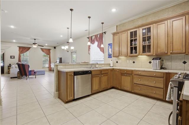 575 Wilkinson Street Mandeville, LA 70448 - Photo 8 of 17