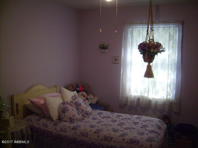 805 State Rd S-7-409 Beaufort, SC 29902 - Photo 8 of 13 IMG_0008