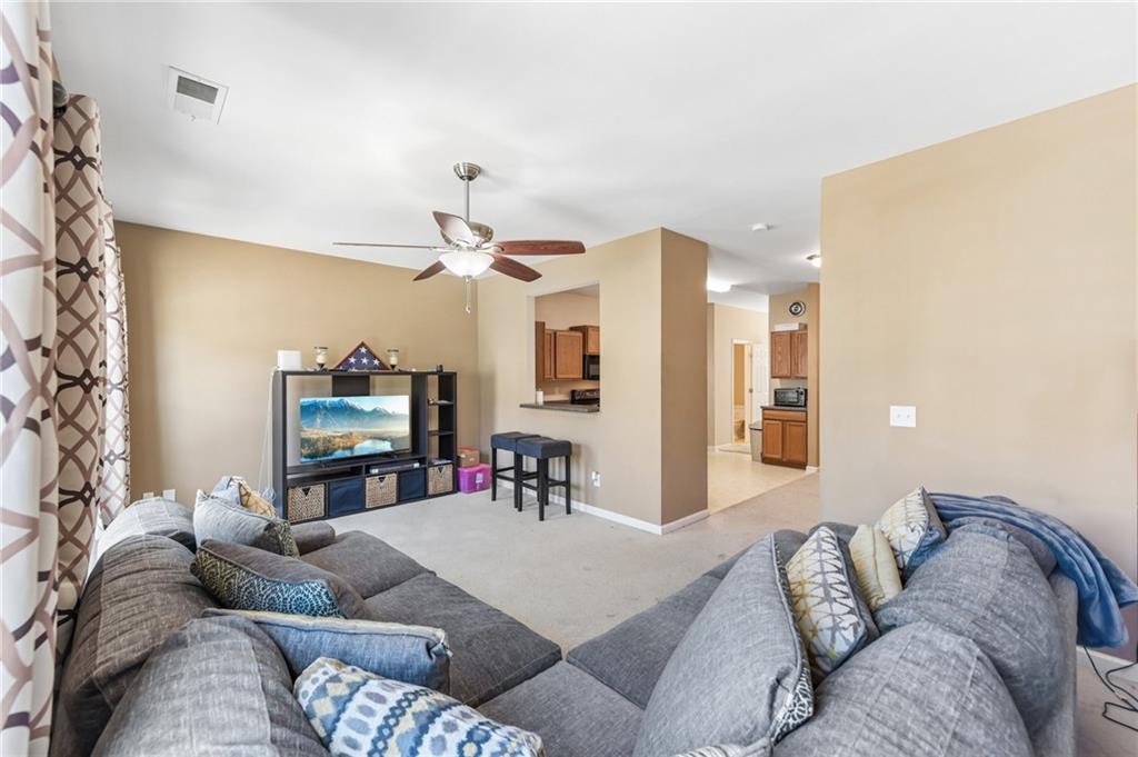 6383 Redan Square Lithonia, GA 30058 - Photo 6 of 19