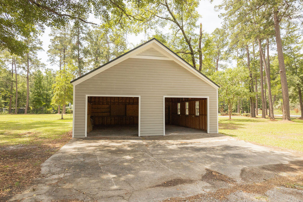 1044 Academy Road Walterboro, SC 29488 - Photo 35 of 36 3T6A3666