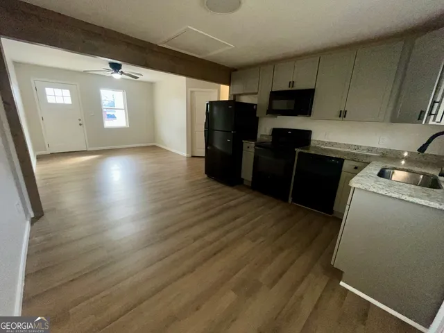 $1,195 | 405 Tallapoosa Street, Unit 4, Bremen, GA 30110