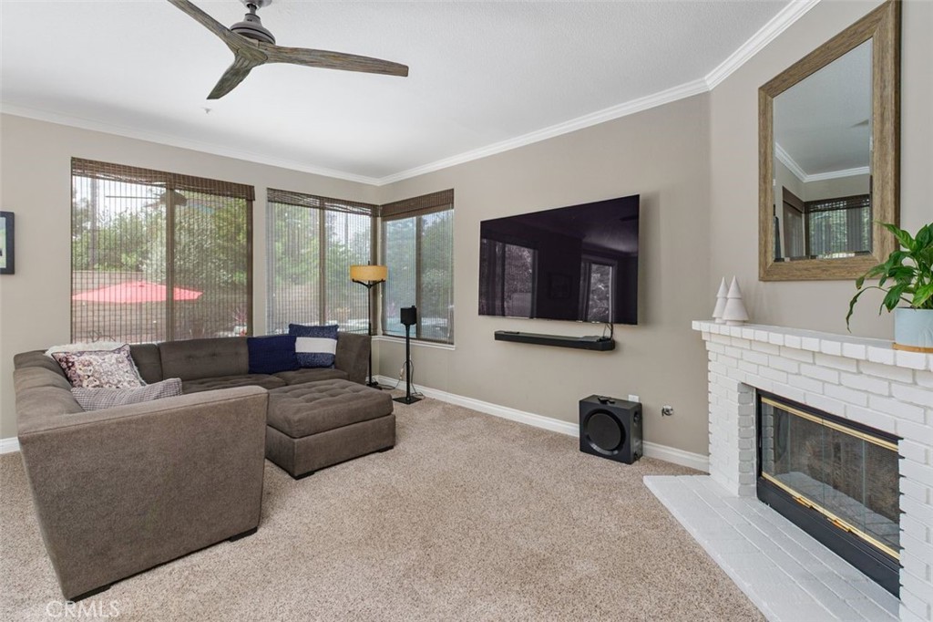 7038 Harvest Lane Riverside, CA 92506 - Photo 11 of 56
