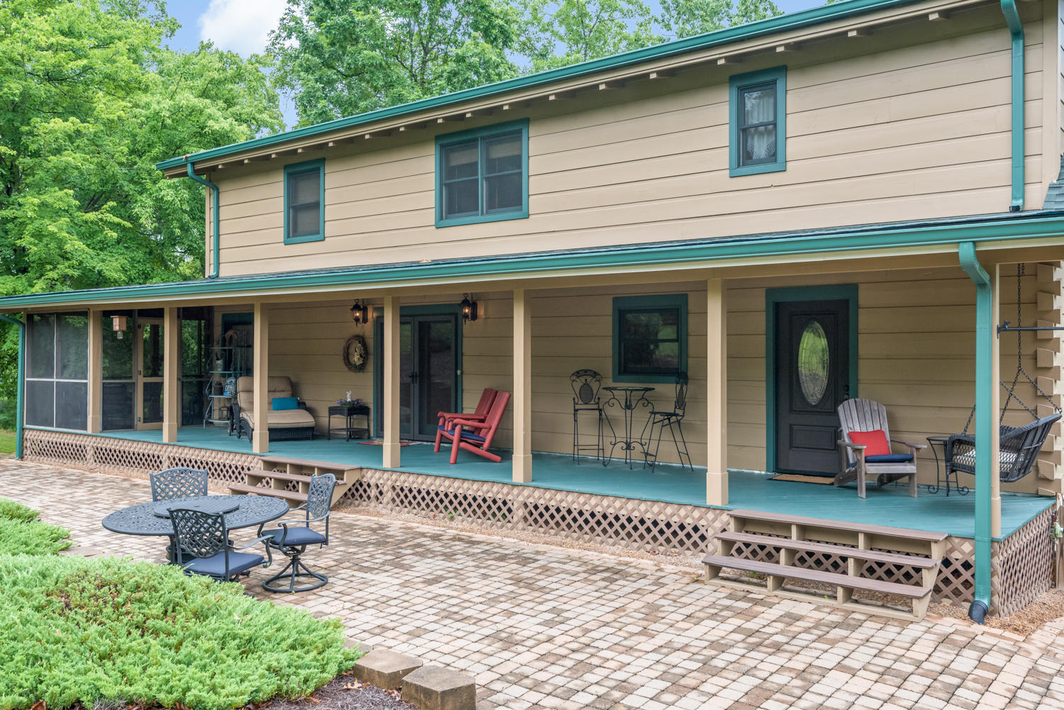 4425 McDonald Road Apison, TN 37302 - Photo 4 of 37 Big Front Proch
