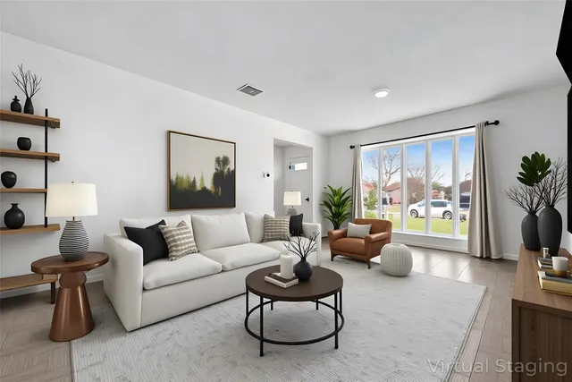 $194,900 | 8611 Amblewood Drive, Houston, TX 77099