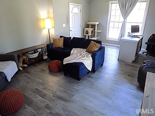 909 Line Street Decatur, IN 46733 - Photo 3 of 24