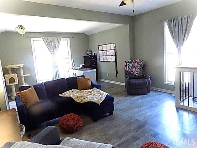909 Line Street Decatur, IN 46733 - Photo 4 of 24