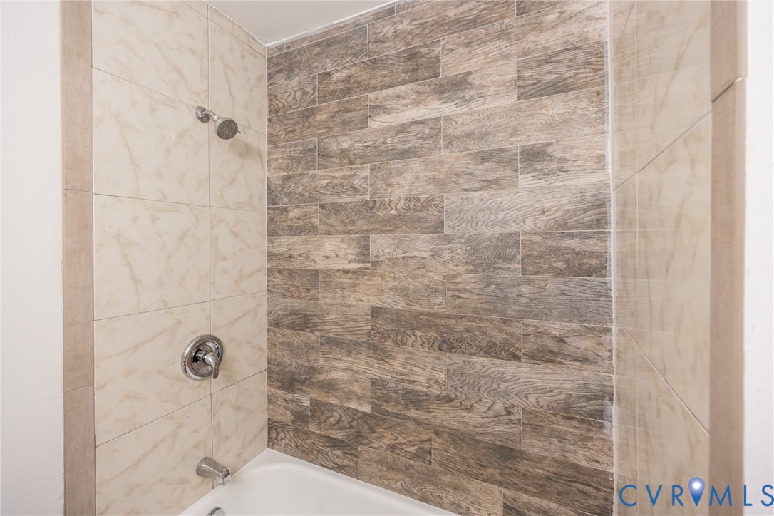 9016 Robin Road Disputanta, VA 23842 - Photo 25 of 29