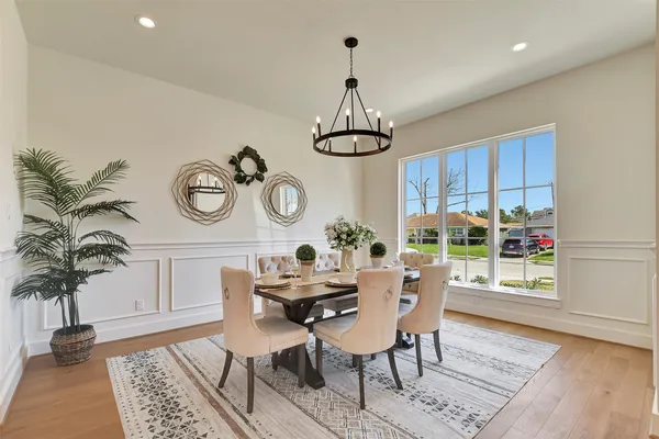 $999,000 | 1825 Huge Oaks Street, Houston, TX 77055