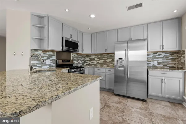 $319,900 | 3555 Floating Leaf Lane, Unit C201, Laurel, MD 20724