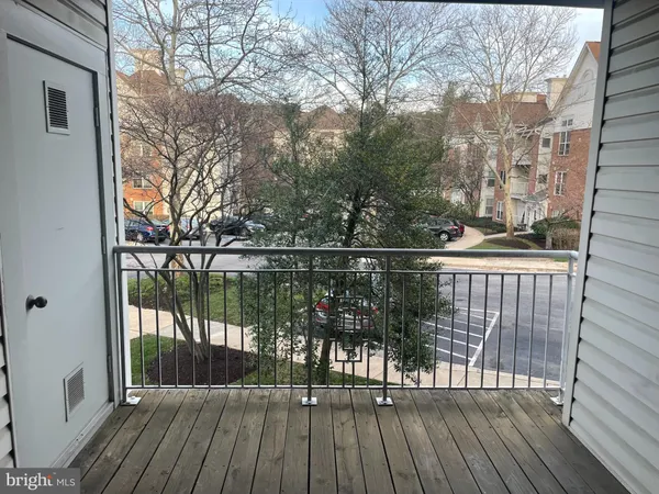 $319,900 | 3555 Floating Leaf Lane, Unit C201, Laurel, MD 20724