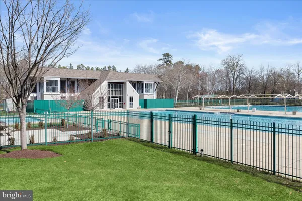 $319,900 | 3555 Floating Leaf Lane, Unit C201, Laurel, MD 20724