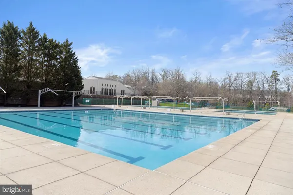 $319,900 | 3555 Floating Leaf Lane, Unit C201, Laurel, MD 20724