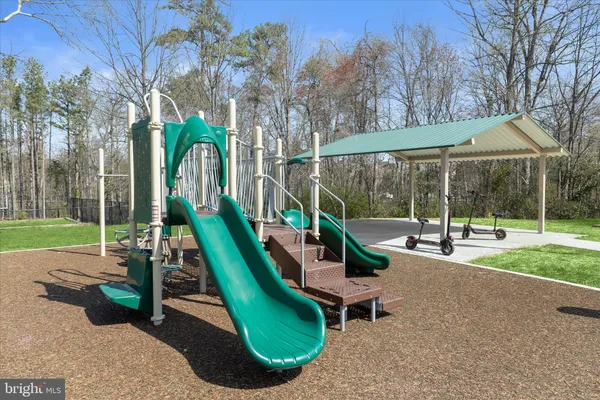 $319,900 | 3555 Floating Leaf Lane, Unit C201, Laurel, MD 20724