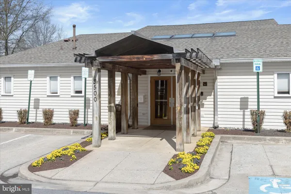 $319,900 | 3555 Floating Leaf Lane, Unit C201, Laurel, MD 20724