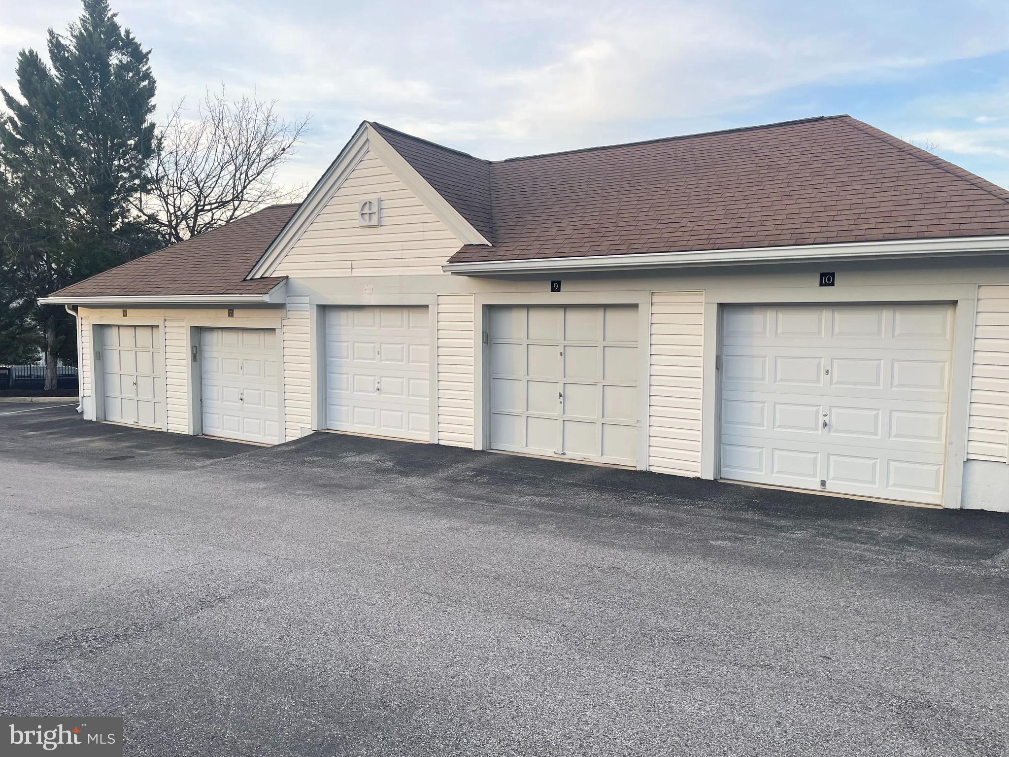 3555 Floating Leaf Lane, Unit C201 Laurel, MD 20724 - Photo 4 of 5