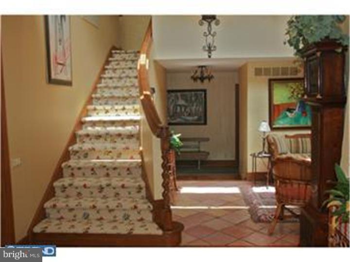 1322 Gypsy Hill Road Ambler, PA 19002 - Photo 9 of 23 Hallway