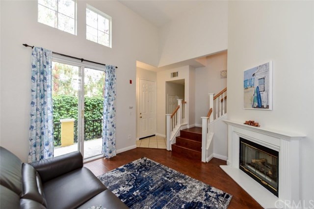 1502 Timberwood Irvine, CA 92620 - Photo 3 of 16