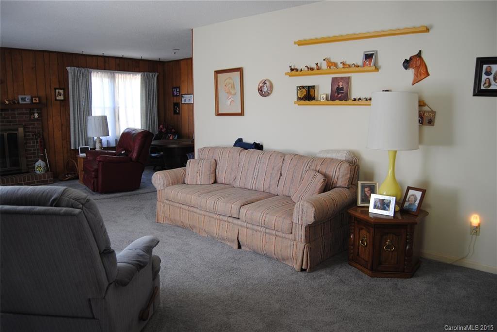 3617 Sugar Spring Road Gastonia, NC 28054 - Photo 3 of 18 Gallery Image 3