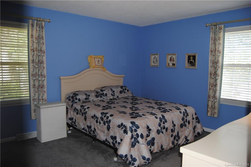 3617 Sugar Spring Road Gastonia, NC 28054 - Photo 9 of 18 Gallery Image 9