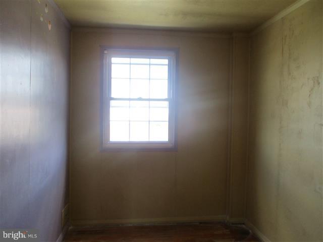 421 Scarsdale Road Baltimore, MD 21224 - Photo 16 of 26 Bath