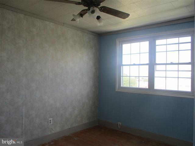 421 Scarsdale Road Baltimore, MD 21224 - Photo 18 of 26 Bedroom