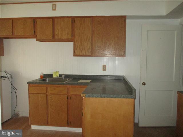 421 Scarsdale Road Baltimore, MD 21224 - Photo 6 of 26 Kitchen